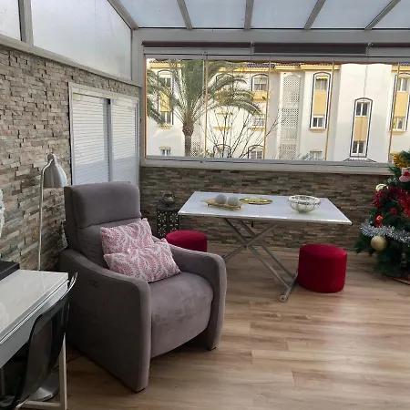 Apartment Lujo Al Lado Del Aeropuerto Parking Free *